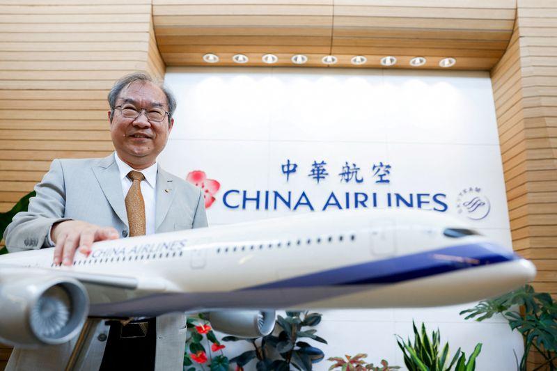 Taiwan's China Airlines postpones retirement of older planes due to Boeing 787 delays