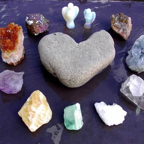 Rocky's Crystals & Minerals 